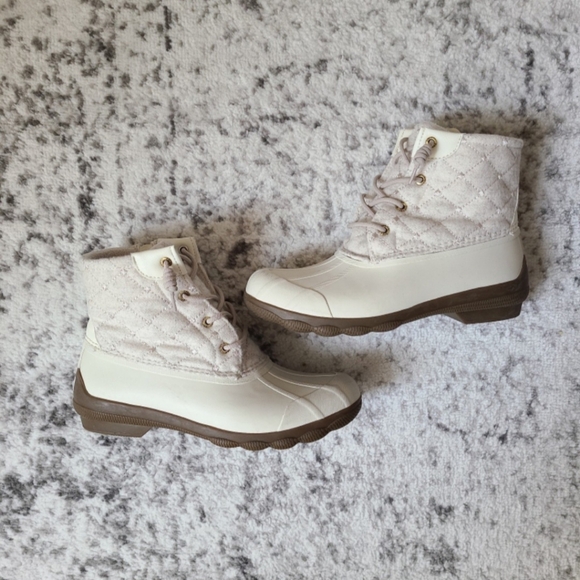 Boots - Picture 2 of 3